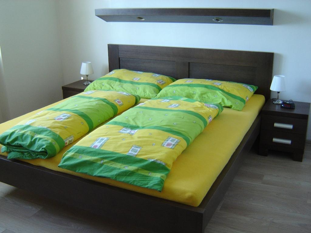 postele vyroba na mieru 001